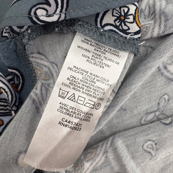 LOFT Ann Taylor outlet Women's size Medium Blouse Long Sleeves Gray Paisley - Picture 3 of 5